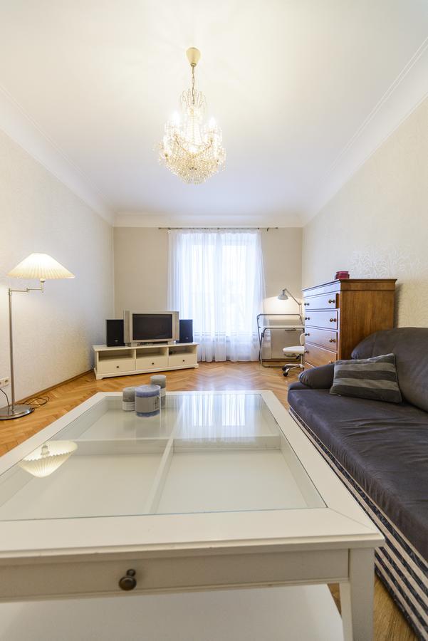 Apartment Near Olympic Stadium Kiev Ngoại thất bức ảnh
