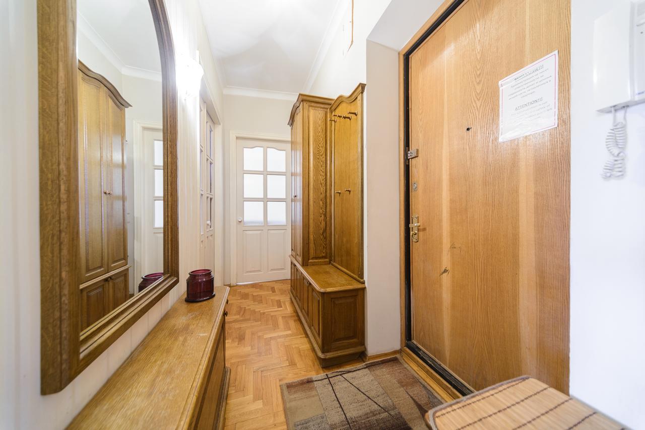 Apartment Near Olympic Stadium Kiev Ngoại thất bức ảnh
