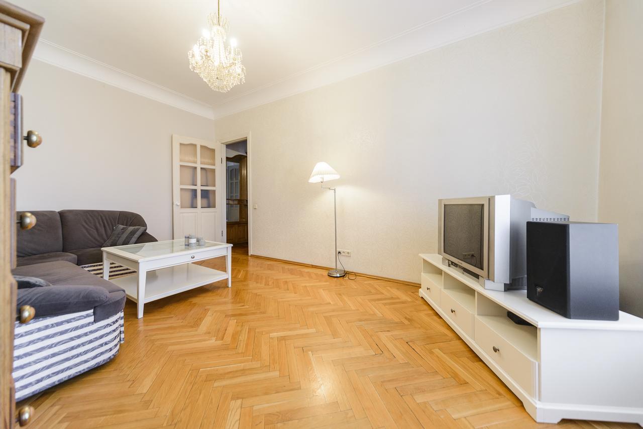 Apartment Near Olympic Stadium Kiev Ngoại thất bức ảnh